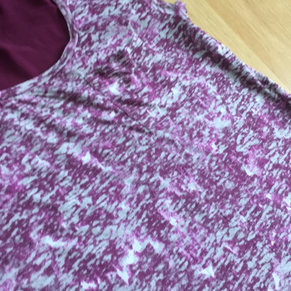 GUESS | Satin Scoop Neck Top - Picture 4 of 8